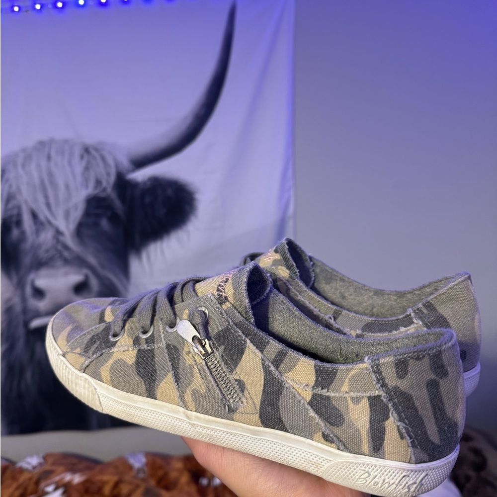Camo Blowfish shoes!